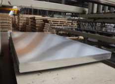 汽车用铝的用途多，大巴蒙皮用铝展新形象